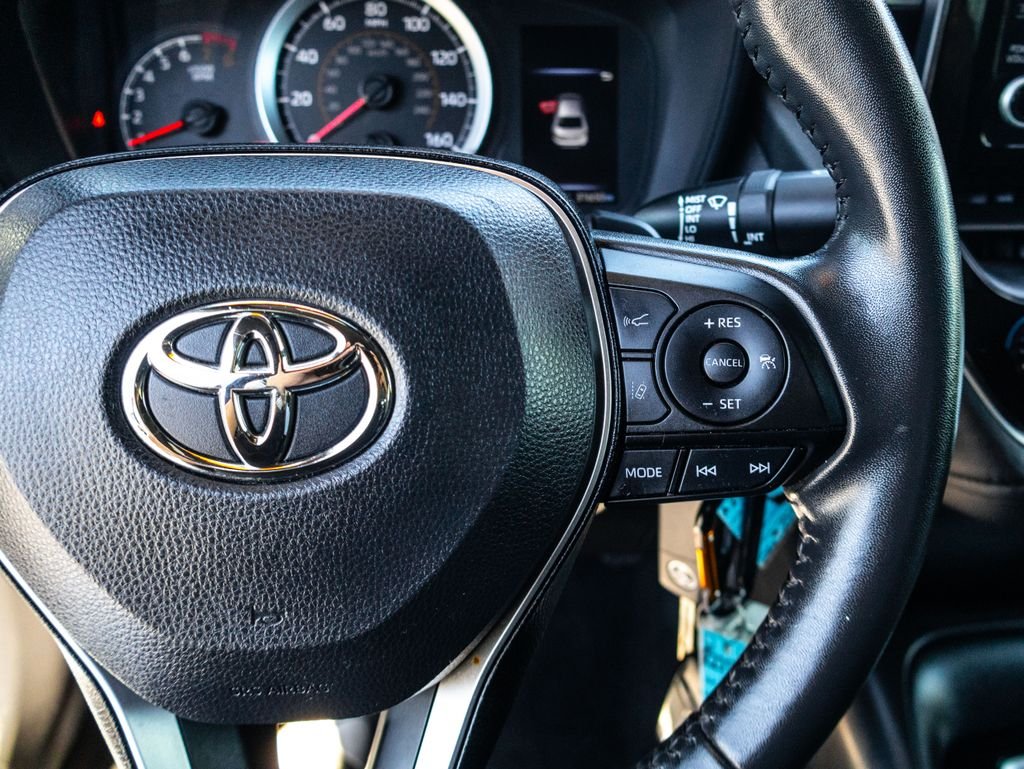 Used 2022 Silver Toyota SE image 33