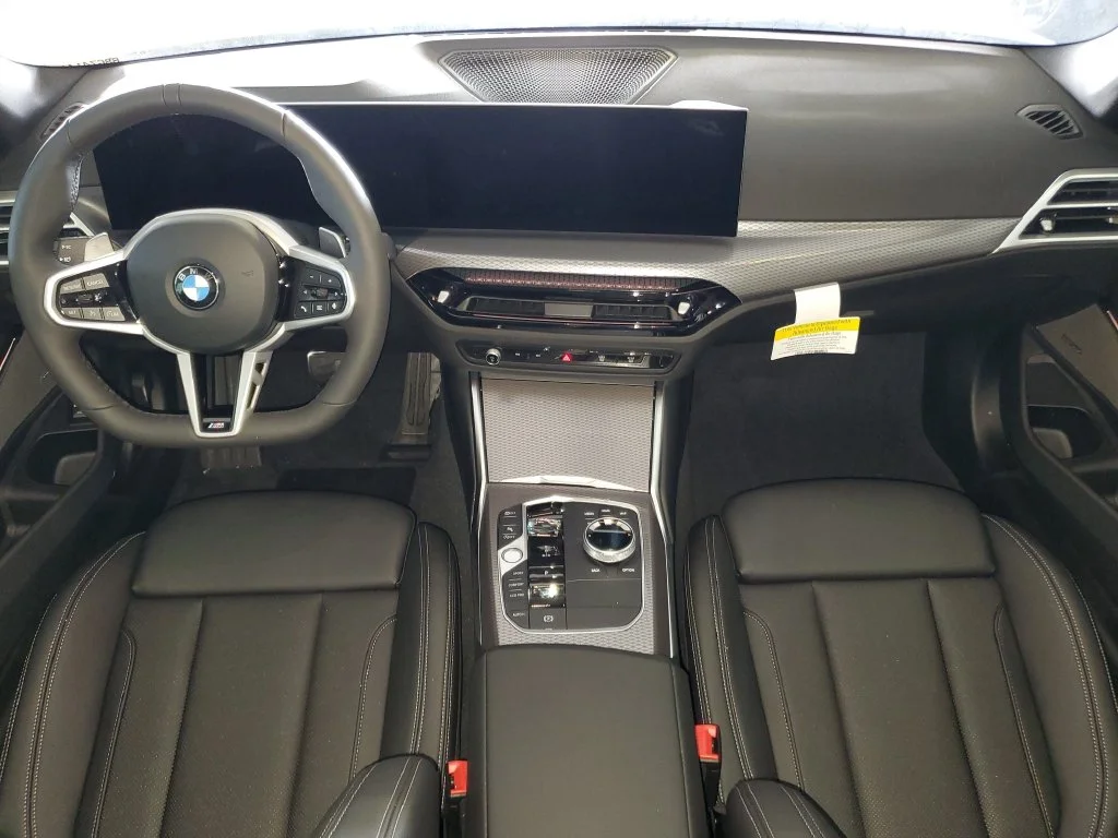 New 2026 Alpine White BMW 330i image 13