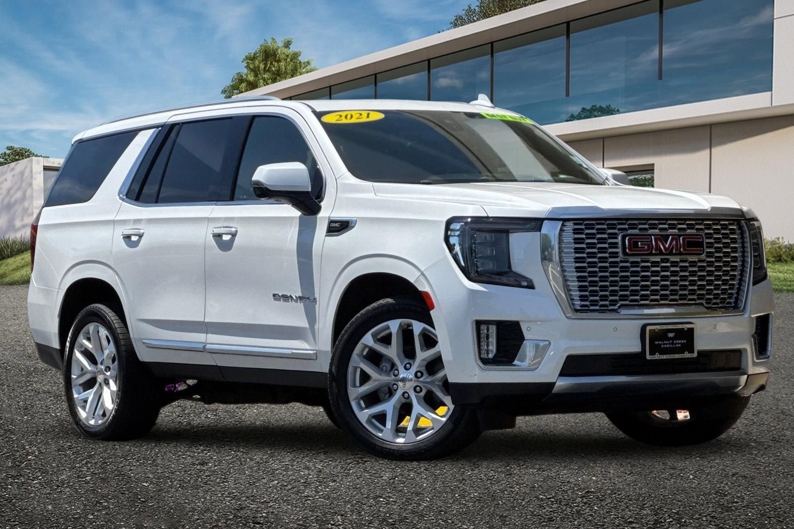 2021 GMC Yukon 4WD Denali's photo