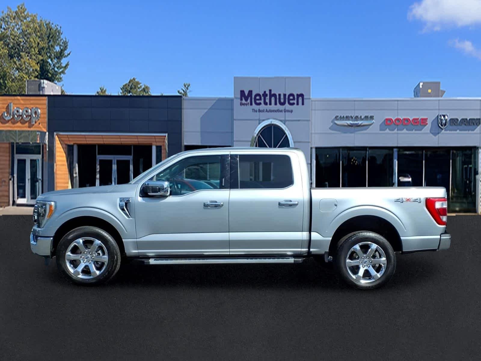 Used 2023 Iconic Silver Ford LARIAT image 8