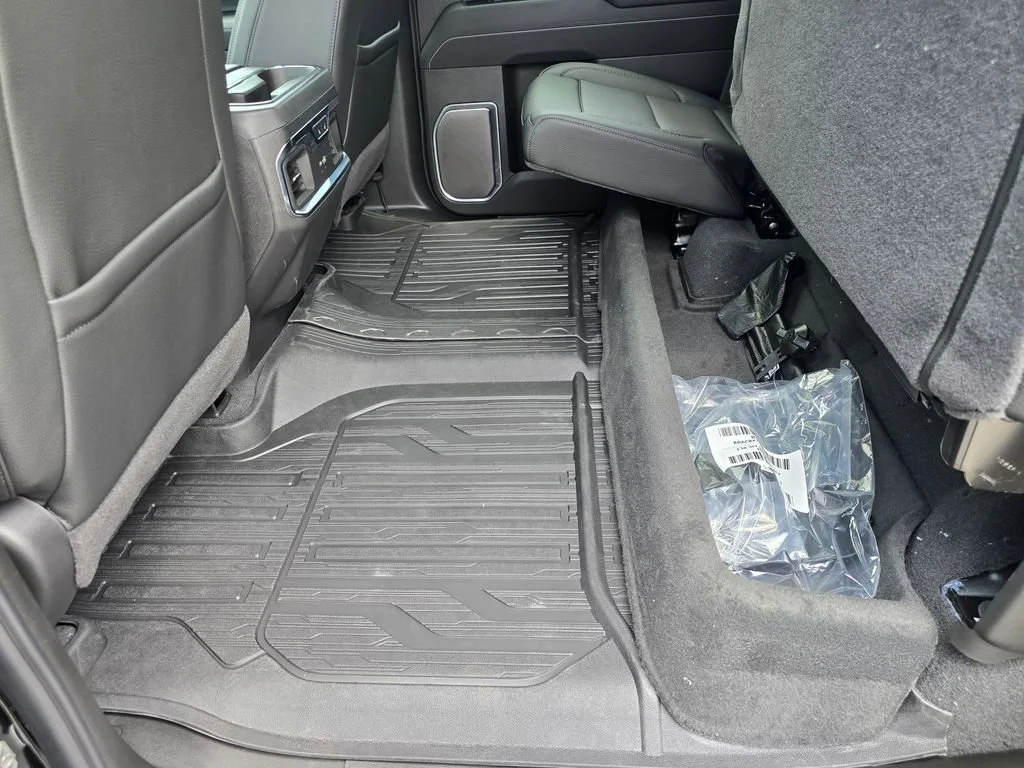 2026 GMC Sierra 1500 Denali - Photo 13