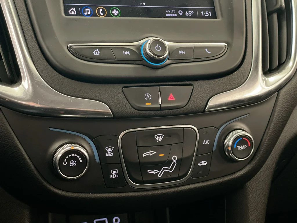 Used 2024 Mosaic Black Metallic Chevrolet LT image 18