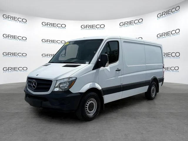Used 2015 White Mercedes-Benz Cargo 144 WB image 3