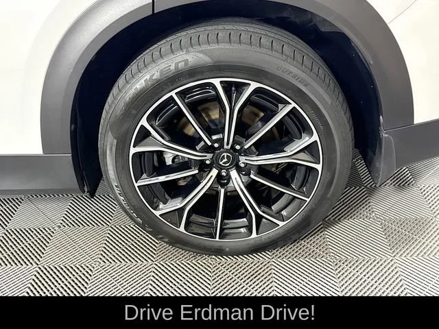 Used 2025 White Mazda Premium Plus Package image 4
