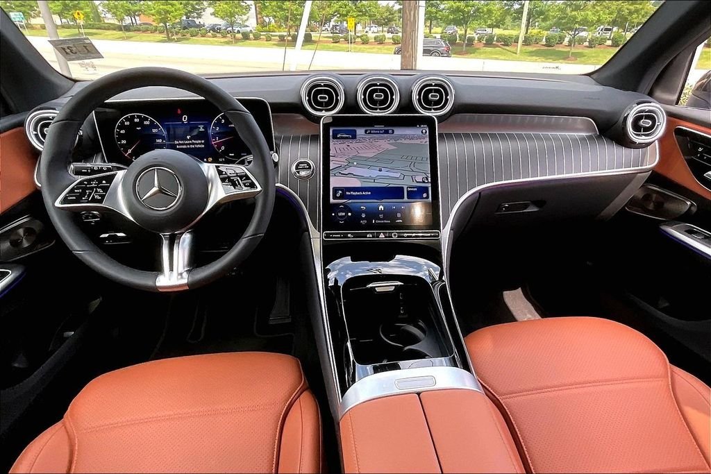 2026 Mercedes-Benz GLC Base - Photo 13