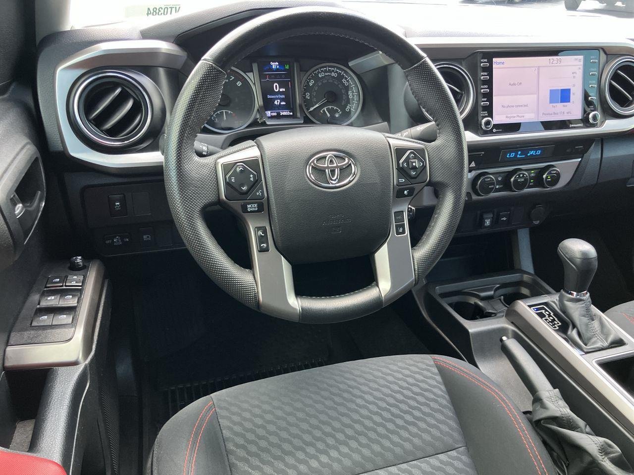 Used 2022 Silver (Celestial Silver Metallic) Toyota SR5 Double Cab image 15