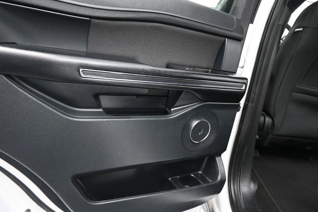 Used 2020 White Ford XL image 45