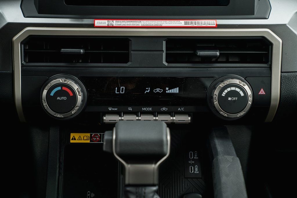 2025 Toyota Tacoma SR5 - Photo 22