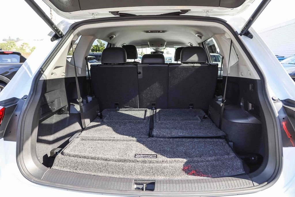 2022 Volkswagen Tiguan SE - Photo 25
