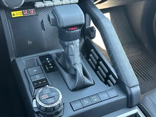 Photo 33
