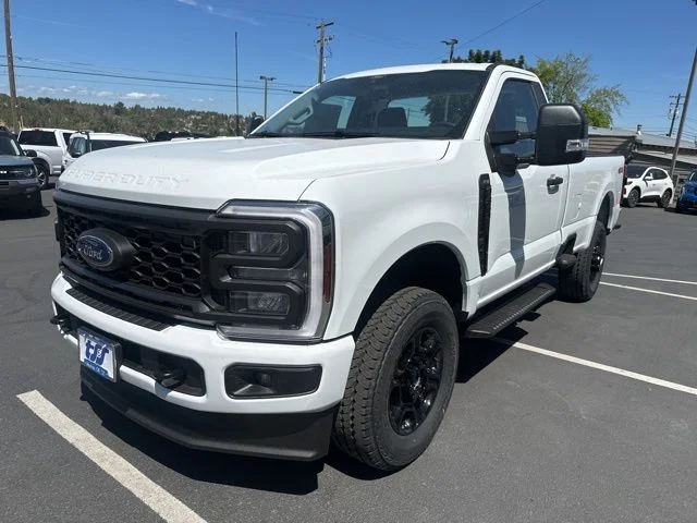 2025 Ford F-350 Super Duty XL - Photo 15