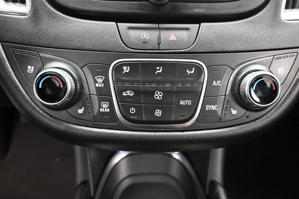 Used 2024 White Chevrolet LT image 20