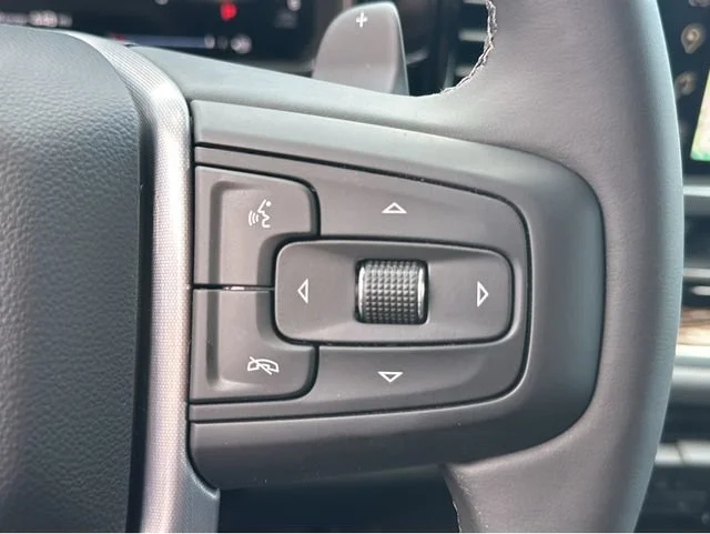New 2026 Summit White GMC Elevation image 28