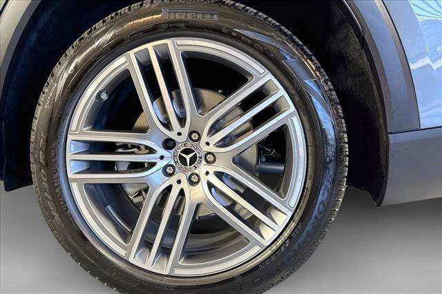 New 2026 Selenite Grey Metallic Mercedes-Benz GLS 450 image 58
