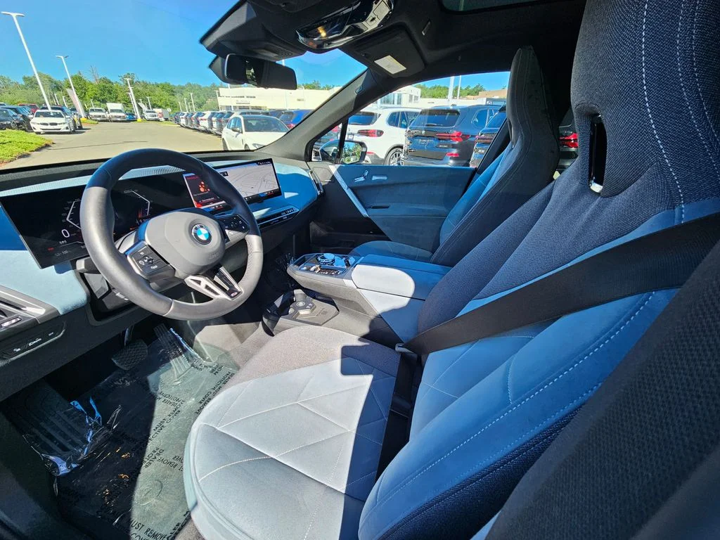 Certified Used 2025 Blue BMW xDrive50 image 13