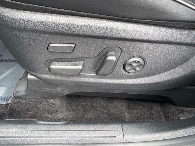 Used 2022 Green Hyundai Calligraphy image 28