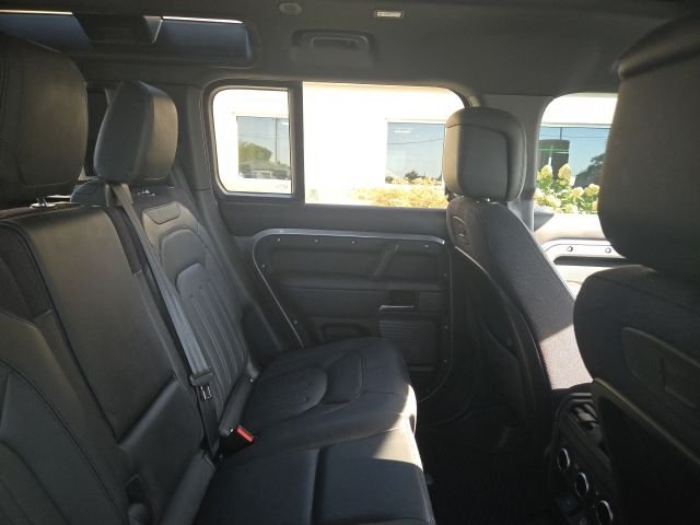 Used 2021 Gray Land Rover X image 5