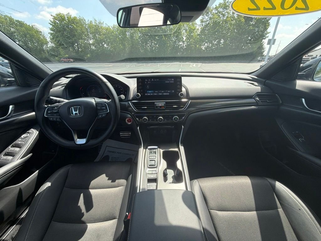 Certified Used 2022 Lunar Silver Metallic Honda Sport image 11