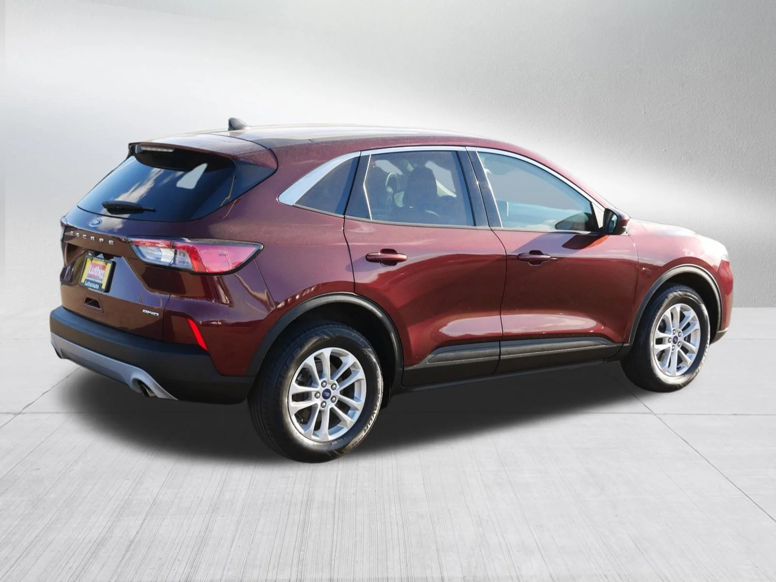 Used 2021 Bronze Fire Ford SE image 7