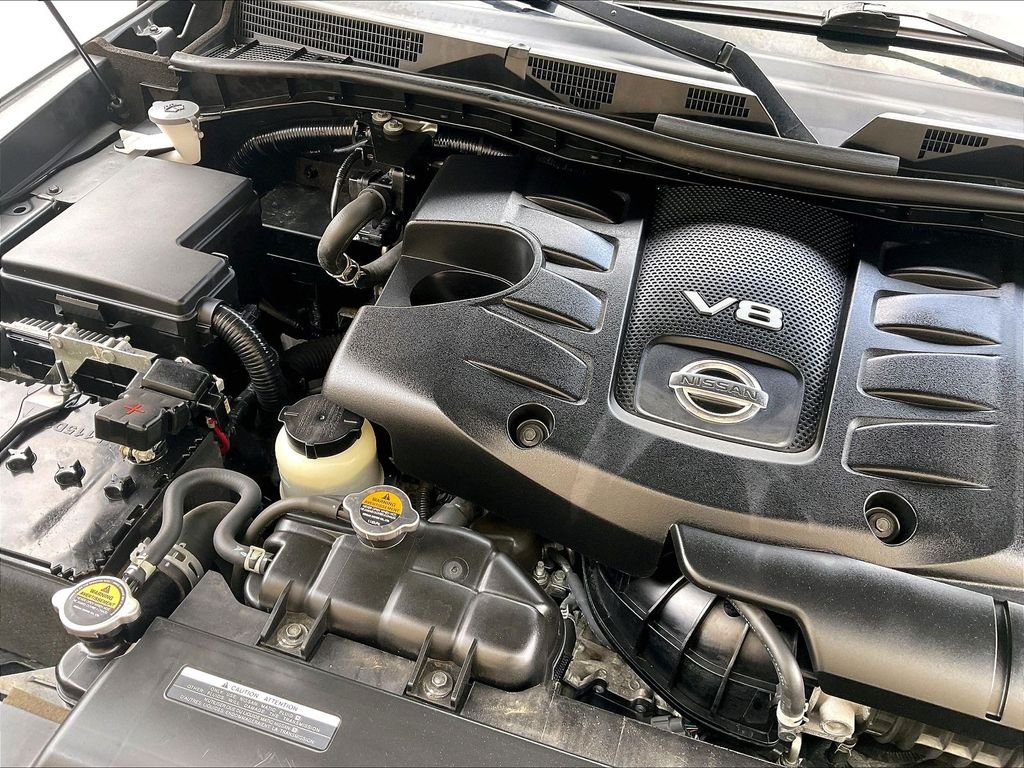 Used 2023 Gray Nissan Platinum image 36