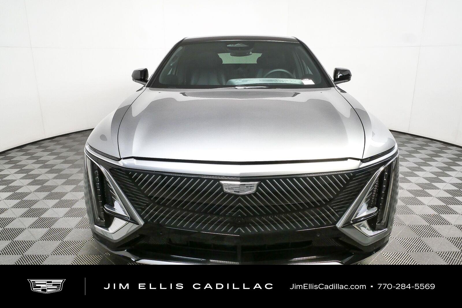 New 2027 Argent Silver Metallic Cadillac Luxury image 35