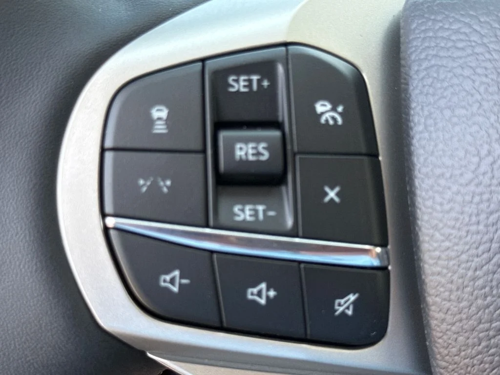 New 2026 Gray Ford Active image 28