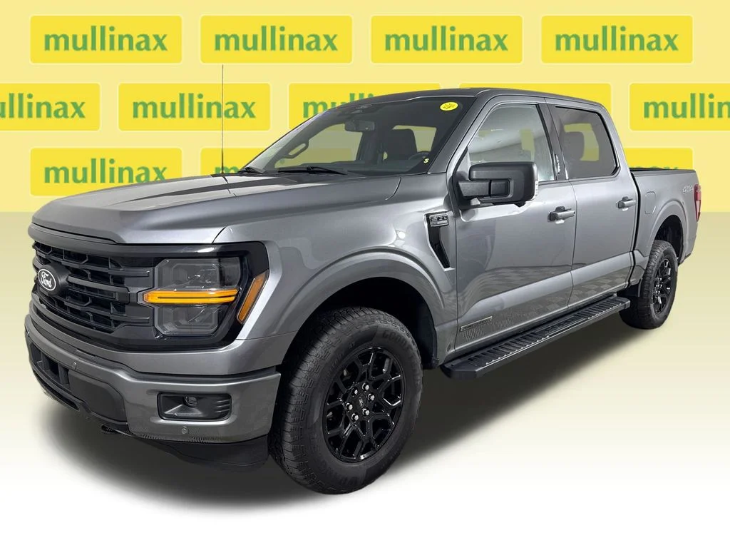 Certified Used 2024 Gray Ford XLT image 16