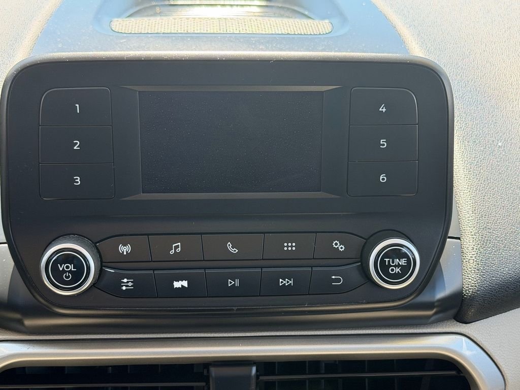 Used 2018 White Ford S image 14