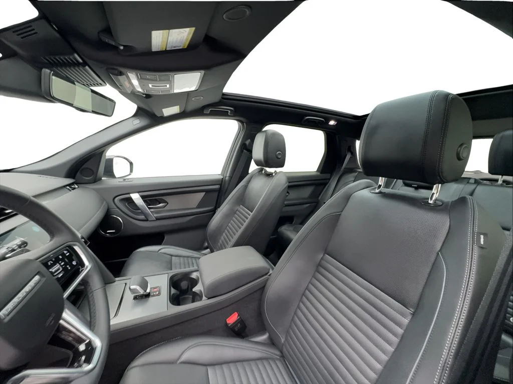 Used 2025 Gray Land Rover SE image 18