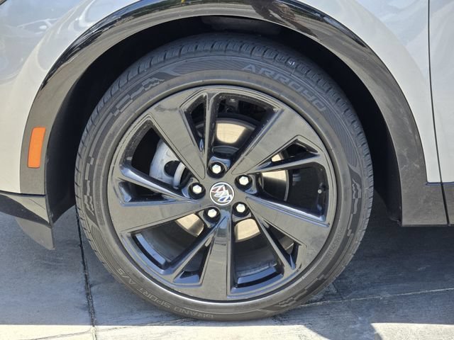 Used 2023 MOONSTONE GRAY METALLIC Buick Essence image 10