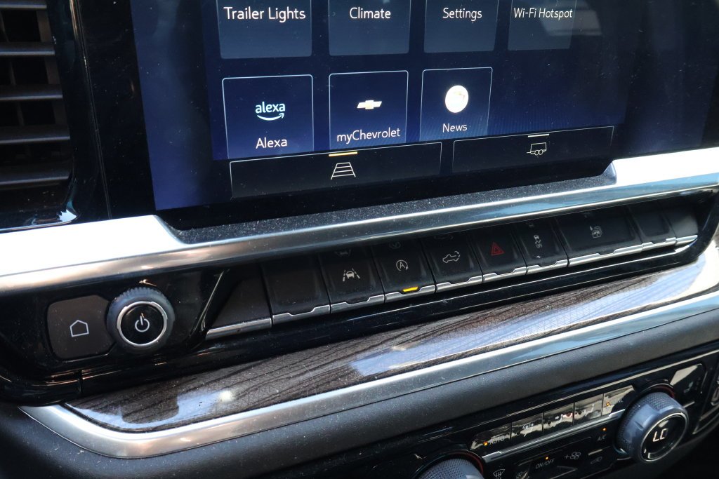 2024 Chevrolet Silverado 1500 LT - Photo 25