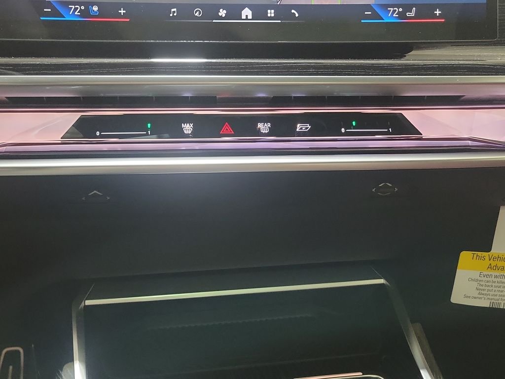 New 2026 Dravit Grey Metallic BMW 740i image 18