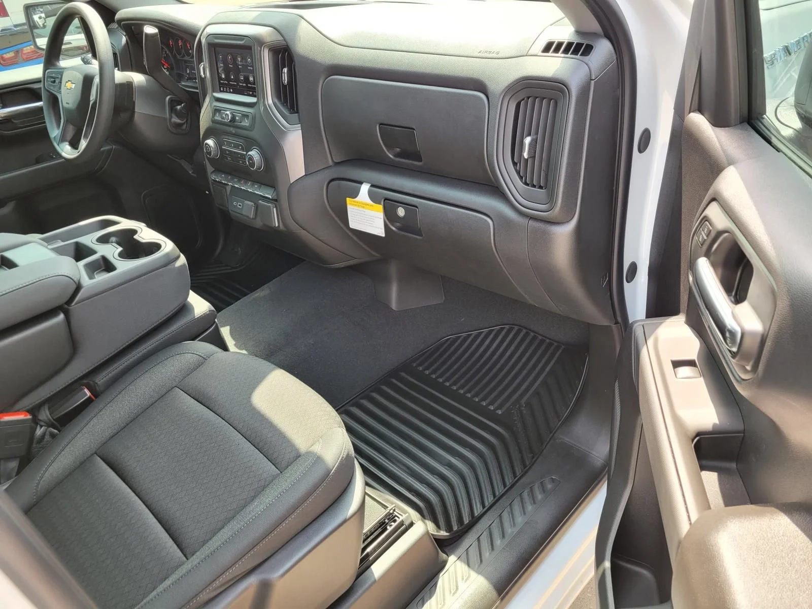 2026 Chevrolet Silverado 1500 Custom - Photo 6