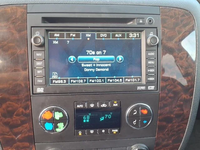 Used 2008 Black GMC Denali image 38