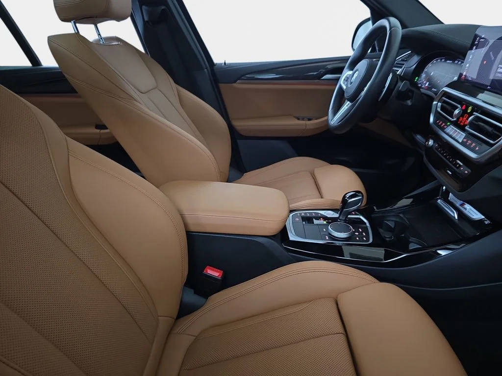 Used 2024 Black Sapphire Metallic BMW M40i image 10