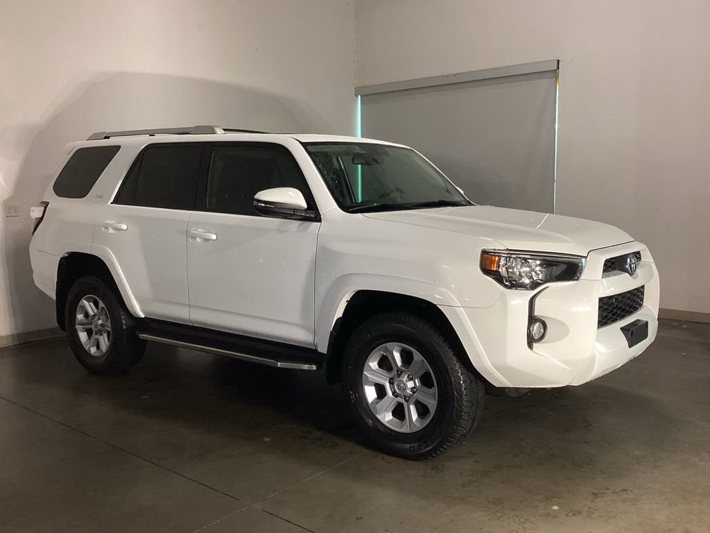 Used 2018 White Toyota SR5 Premium image 8