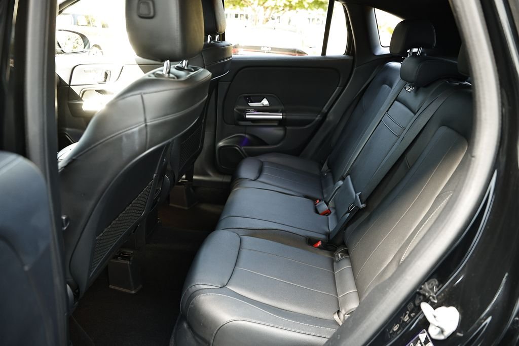 Used 2021 Cosmos Black Metallic Mercedes-Benz GLA 250 image 24