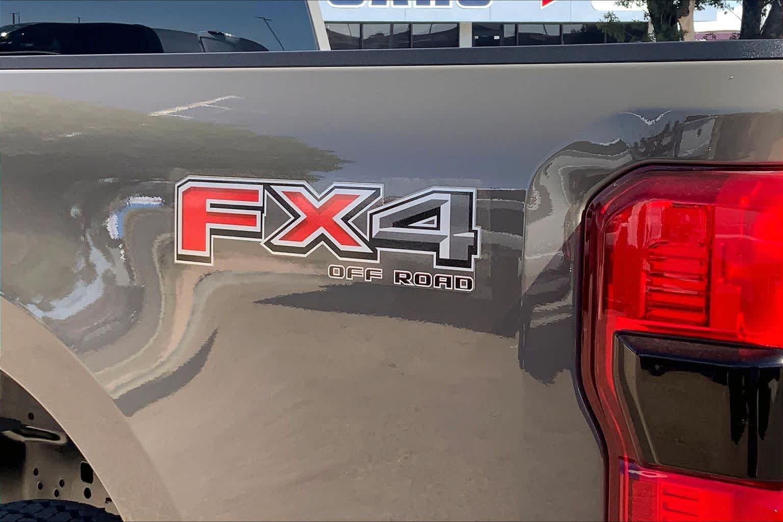 New 2026 Marsh Gray Ford F-250® Lariat® image 15