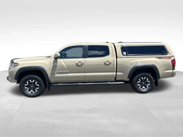 Used 2018  Toyota TRD Off-Road image 3