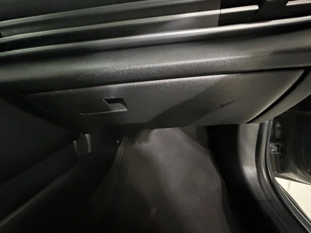 Used 2022 Gray Hyundai SE image 24