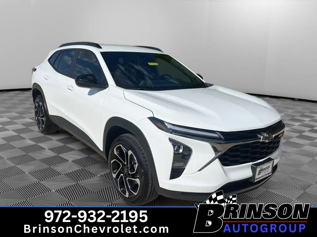 New 2026 Summit White Chevrolet 2RS image 3