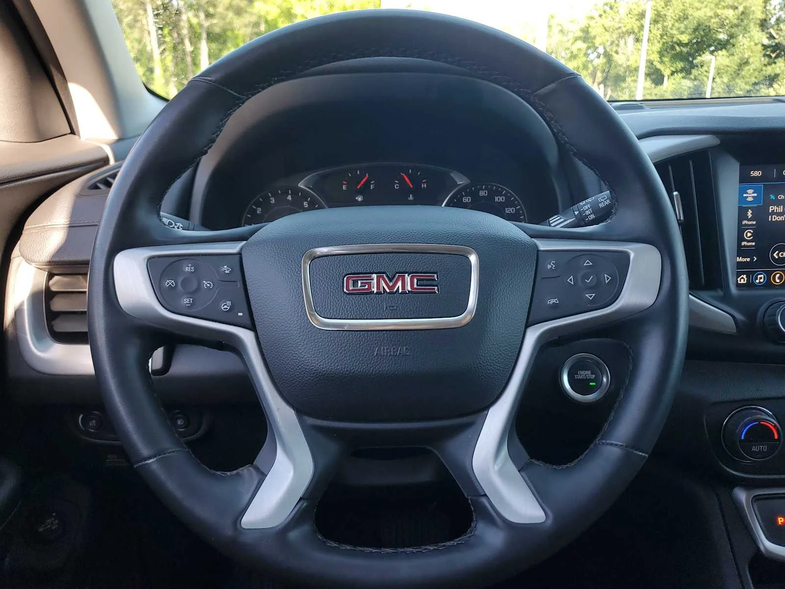Used 2024 Summit White GMC SLT image 22