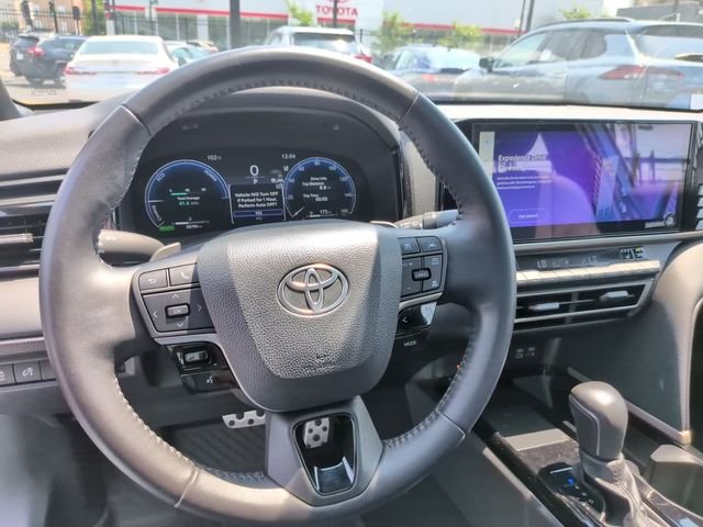 Used 2025  Toyota XSE image 22