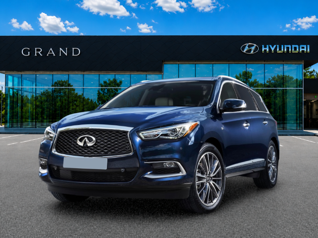 Used 2019 White INFINITI LUXE image 1