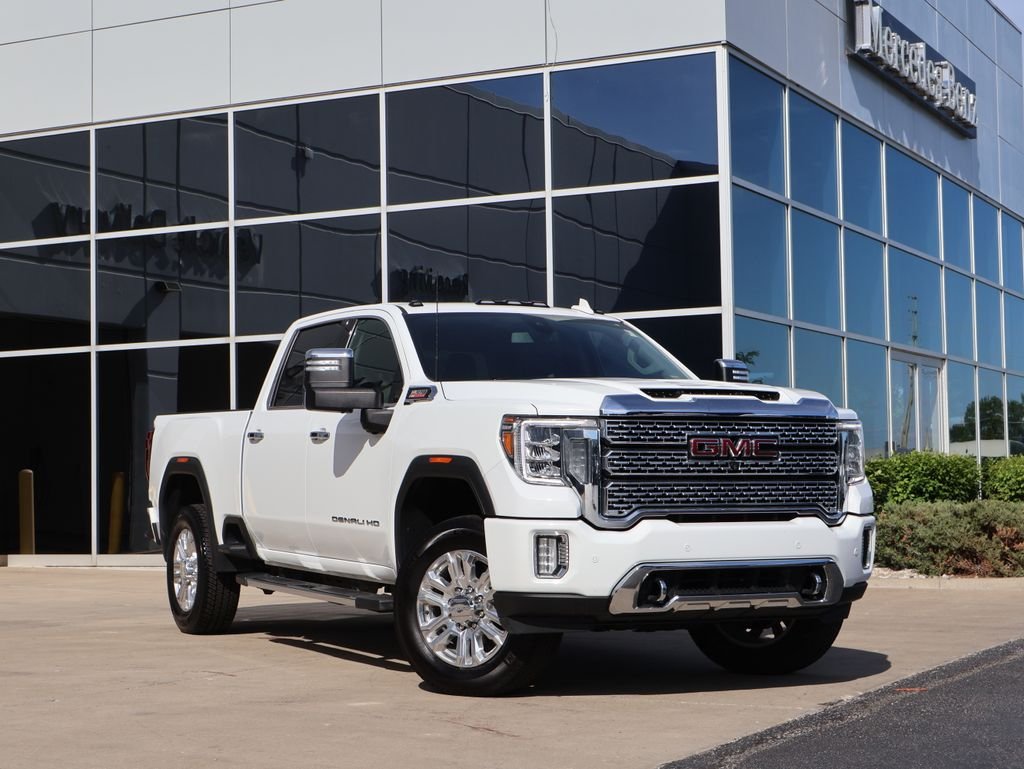 2022 GMC Sierra 4WD Crew Cab Standard Box Denali's photo