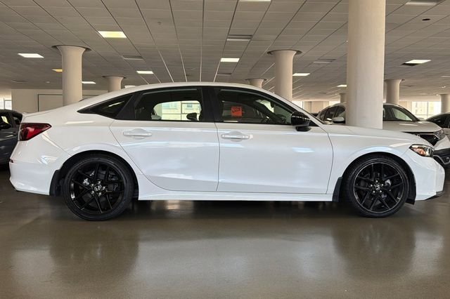 Certified Used 2025 Platinum White Pearl Honda Sport image 3
