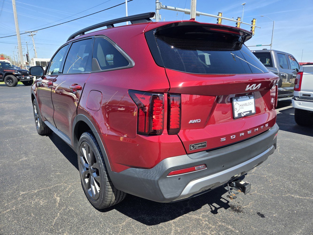 Used 2022 Passion Red Tintcoat Kia X-Line EX image 7
