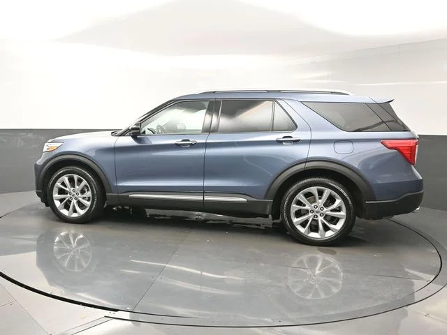 Used 2021 Blue Ford Platinum image 4