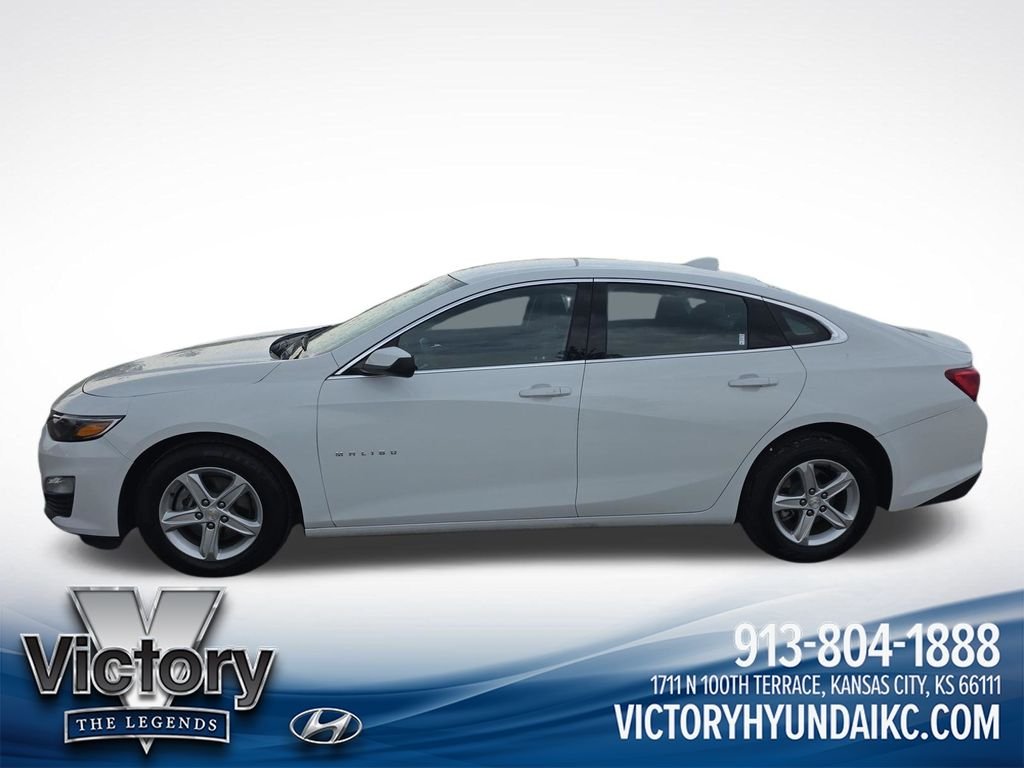 Used 2024 Chevrolet Malibu 1LT with VIN 1G1ZD5ST5RF132397 for sale in Kansas City