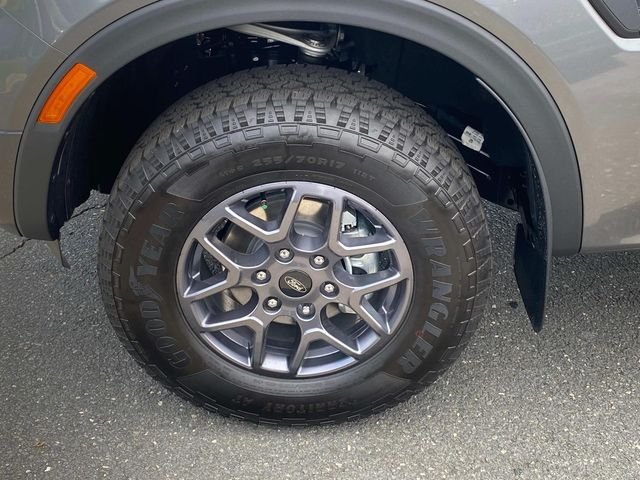 New 2026 Gray Ford XLT image 5
